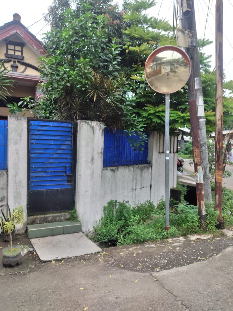 Dijual Rumah di Jl Singa Raya Jababeka